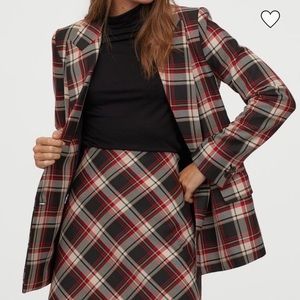 ✨H&M Long Plaid Blazer✨